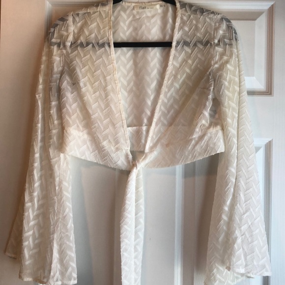 White sheer top/cover up - Picture 2 of 8